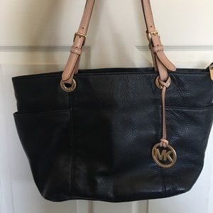 BLACK MICHAEL KORS TOTE BAG